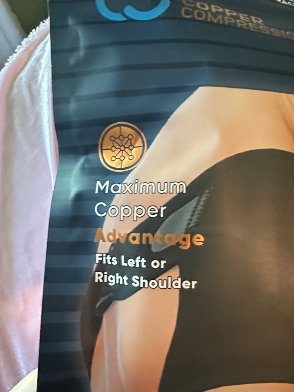 Copper Compression Shoulder Brace - Picture 6 of 6